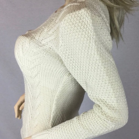 Off white cream Turkish wool Women’s sweater stretch crew neck Red Roza Brand - Picture 2 of 13